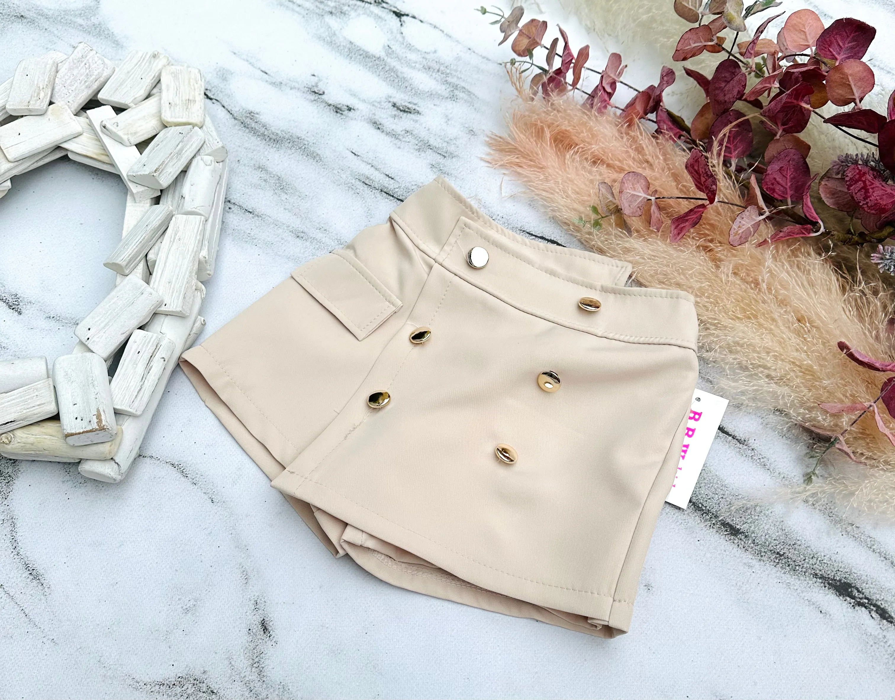 Beige skorts
