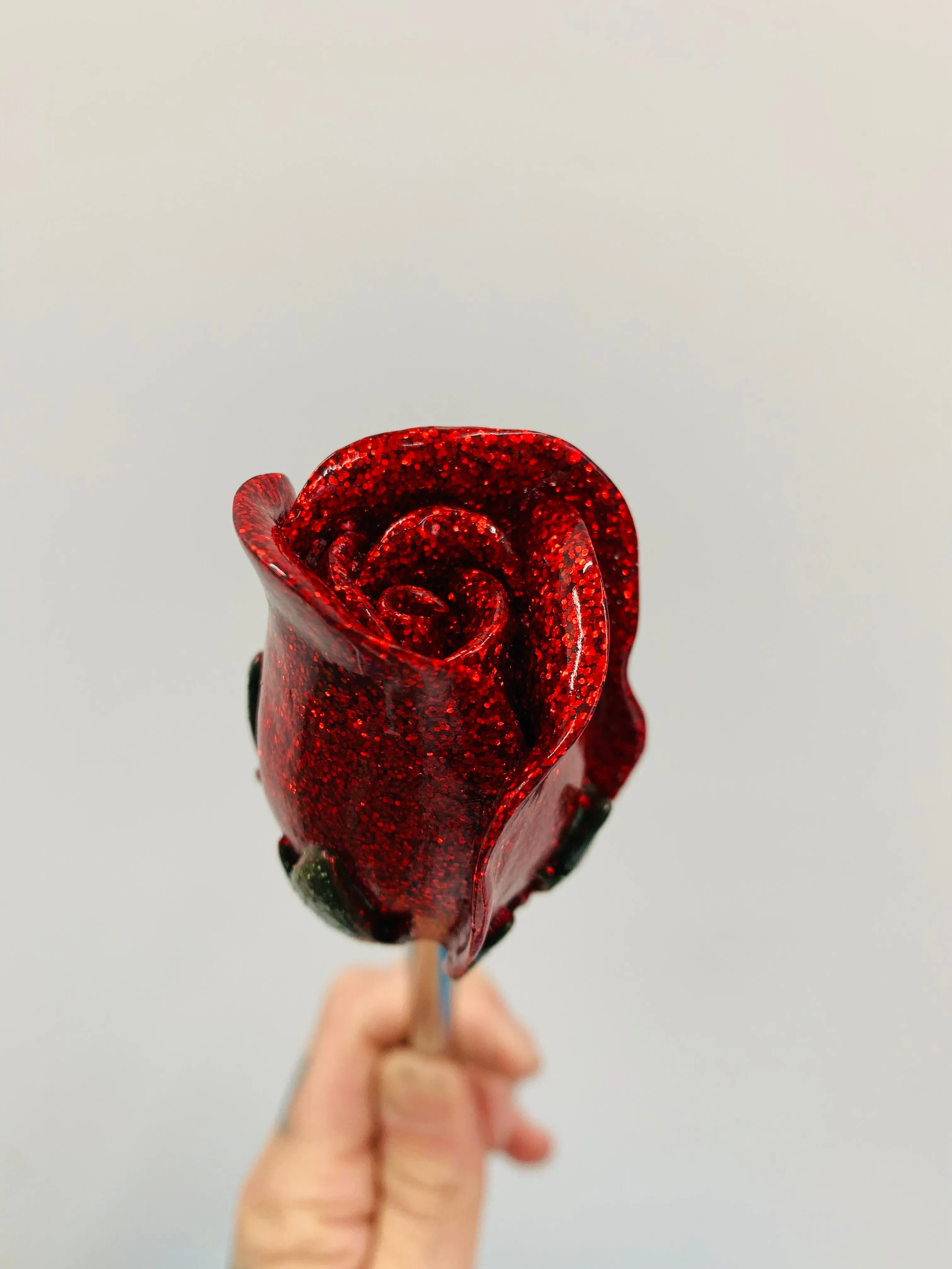 Glitter Red Roses Shooter Rod