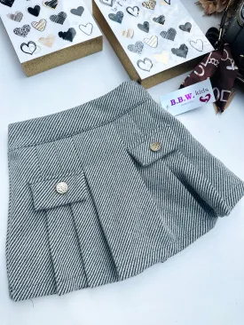 Grey skorts