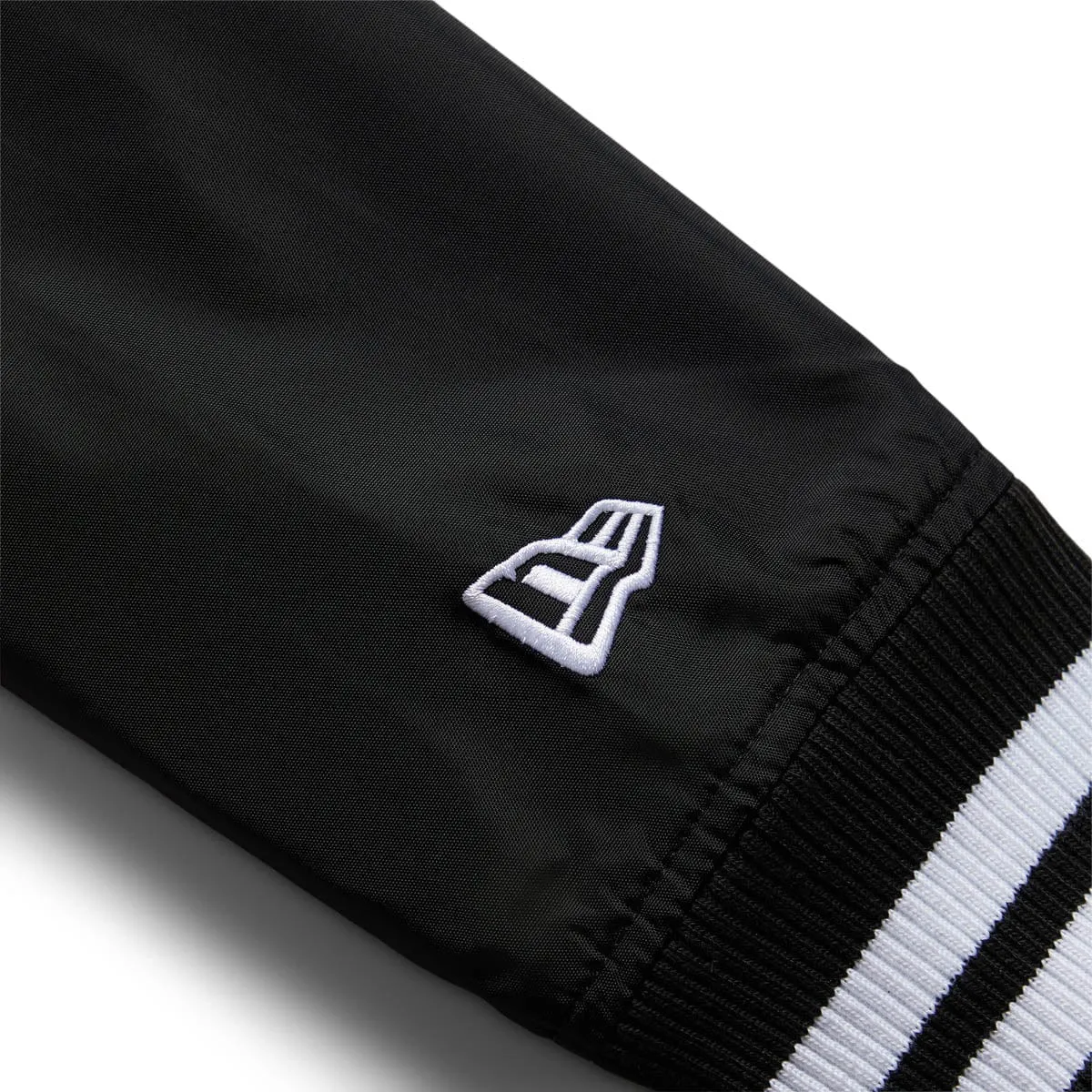 LA DODGERS OUTERWEAR