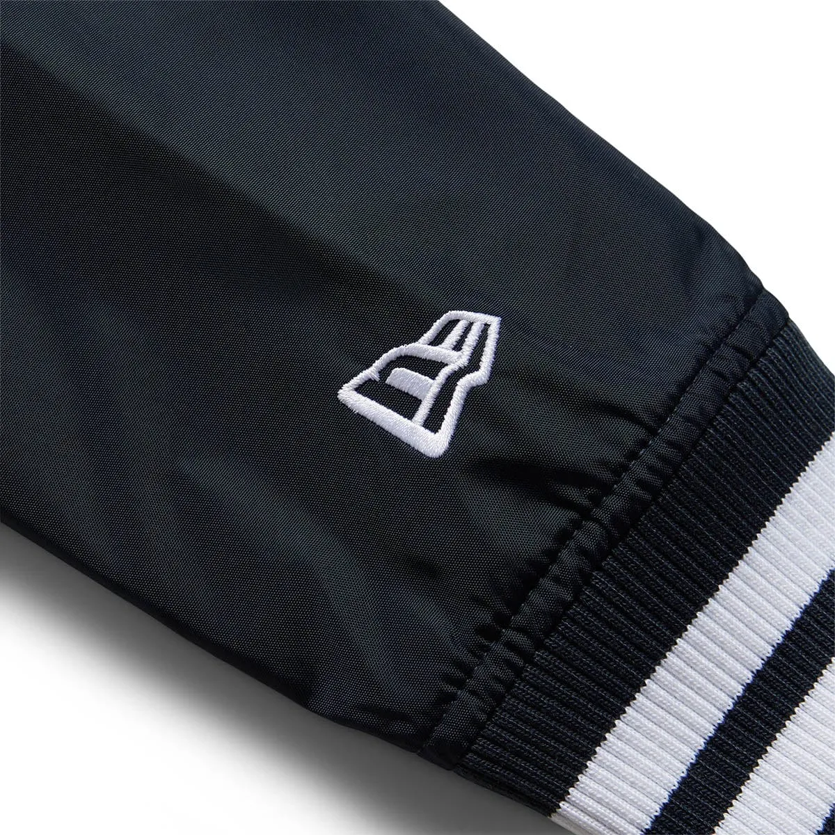 NY YANKEES OUTERWEAR