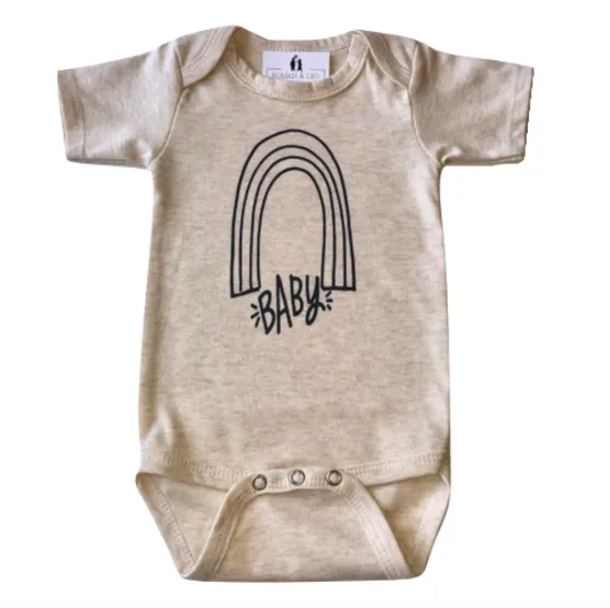 Roman & Leo - Rainbow Baby Short-Sleeve Baby Onesie in Oatmeal