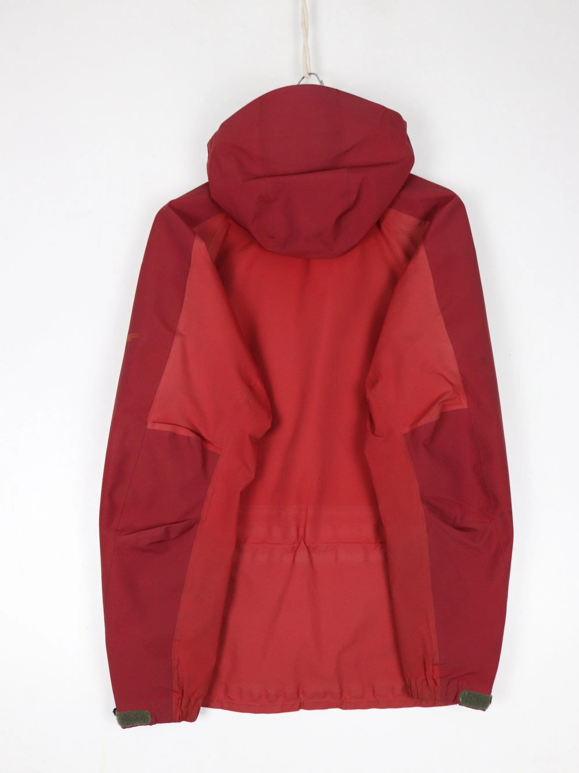 Vintage Mountain Equipment Co-Op Jacket Mens Medium Red Gore-Tex Outdoors